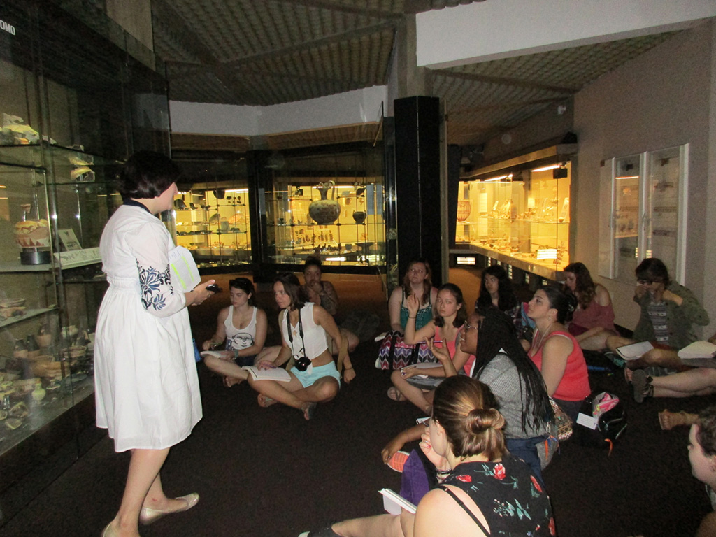 Teaching Greek Art in the Museums of Sicily